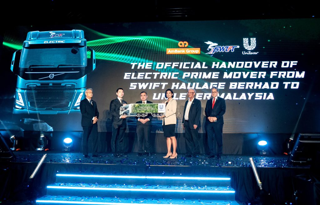 Swift Launches Green Logistics Division and Delivers Malaysia’s First Electric Prime Movers to Unilever Malaysia at MITEC, AmBank Finances Landmark Deal